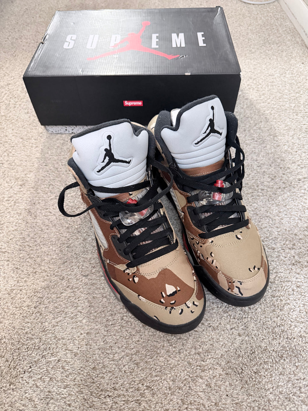 Air Jordan 5 x Supreme desert camo ￼